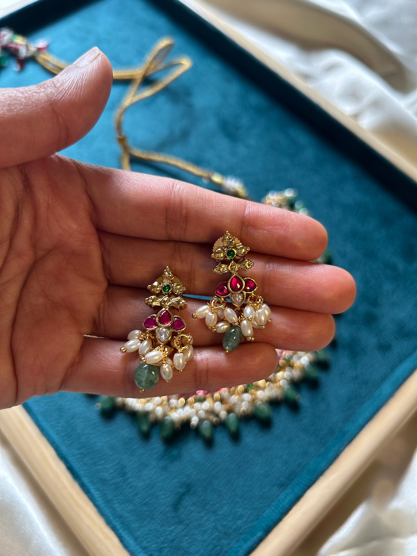 Jadau and Pearl Short Necklace SN-008