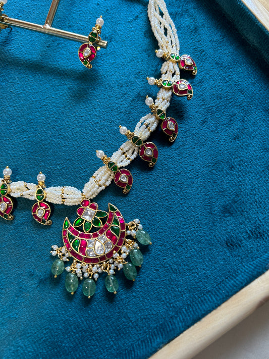 Pearl Pure Jadau Necklace SN012