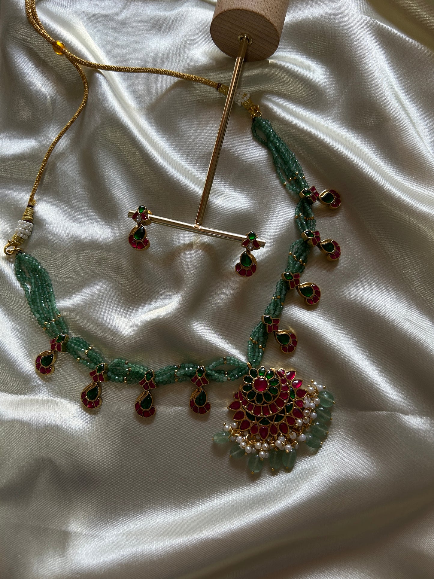 Jade Pure Jadau Necklace SN-011