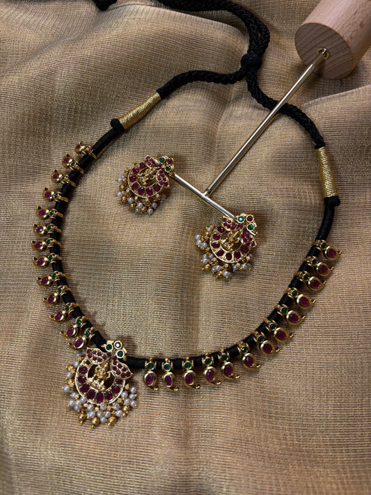 Black Thread Kemp Stone Lakshmi Pendant Necklace SN023